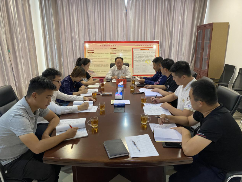 保勢頭、防風險、穩(wěn)發(fā)展 從更高層次、長遠角度去謀劃部署 ---弘義集團黨委書記、董事長張秀峰一行 到悅弘公司檢查指導工作